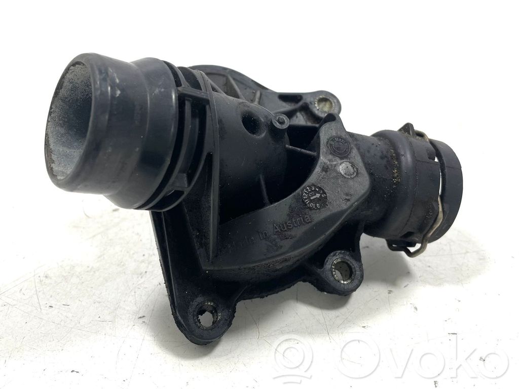 BMW X3 E83 Thermostat/thermostat housing 