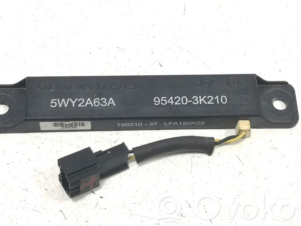 Wzmacniacz anteny   954203K210,954203K210,5WY2A63A,19021037,LFA150K02