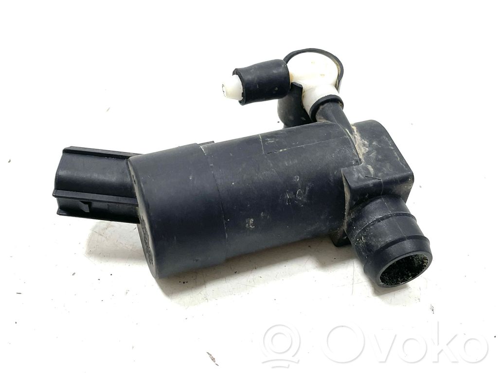 Ford Focus Windscreen/windshield washer pump 