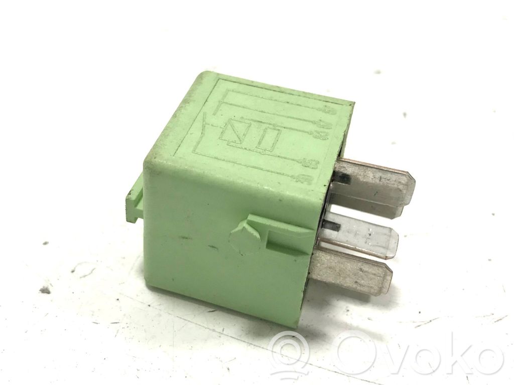 BMW X3 E83 Other relay 
