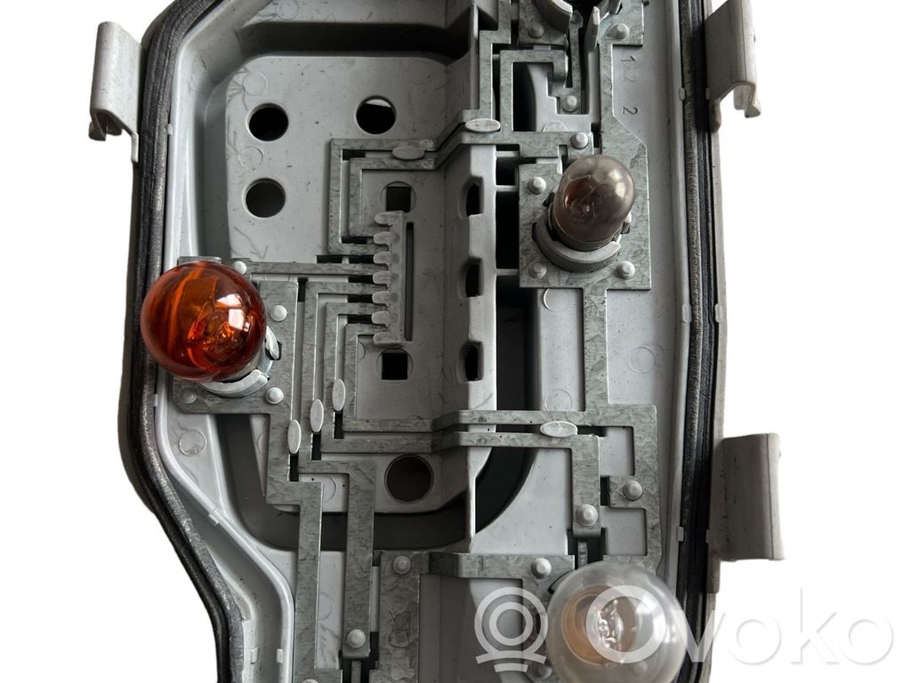 Volkswagen Polo Tail light bulb cover holder 