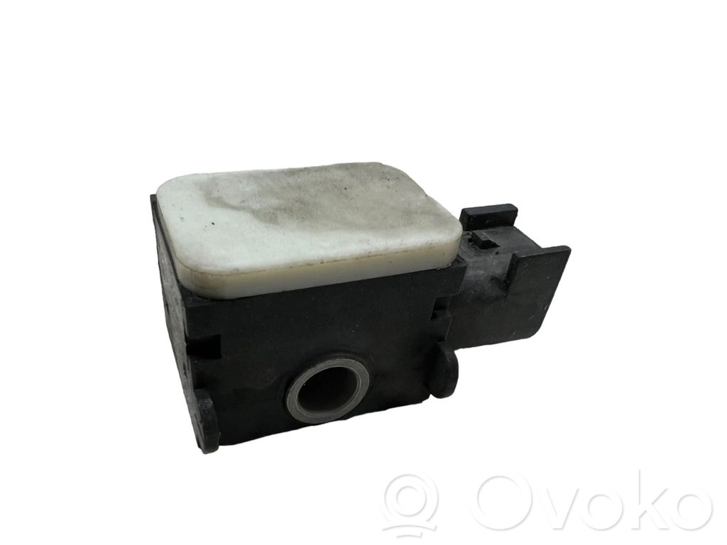 Czujnik uderzenia Airbag   8X2314B0006AA,240610