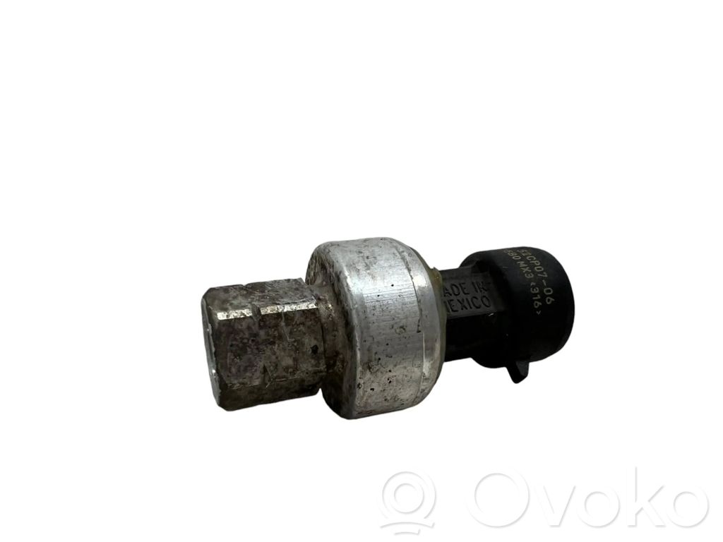 Renault Clio III Air conditioning (A/C) pressure sensor 