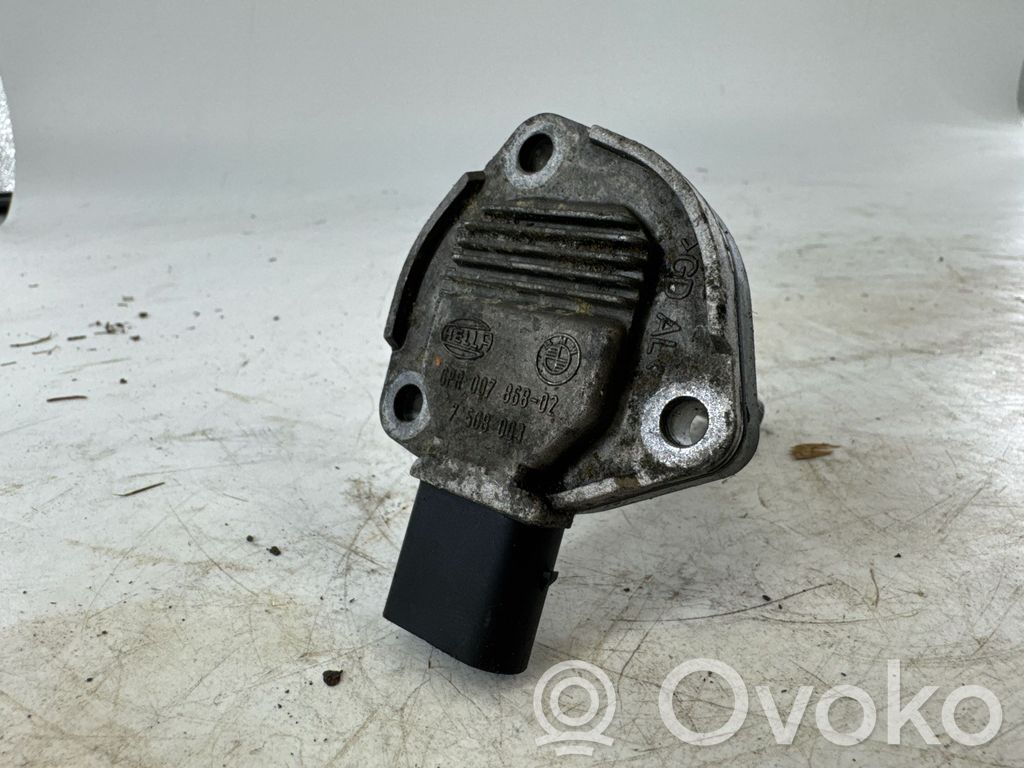BMW 3 E92 E93 Oil level sensor 