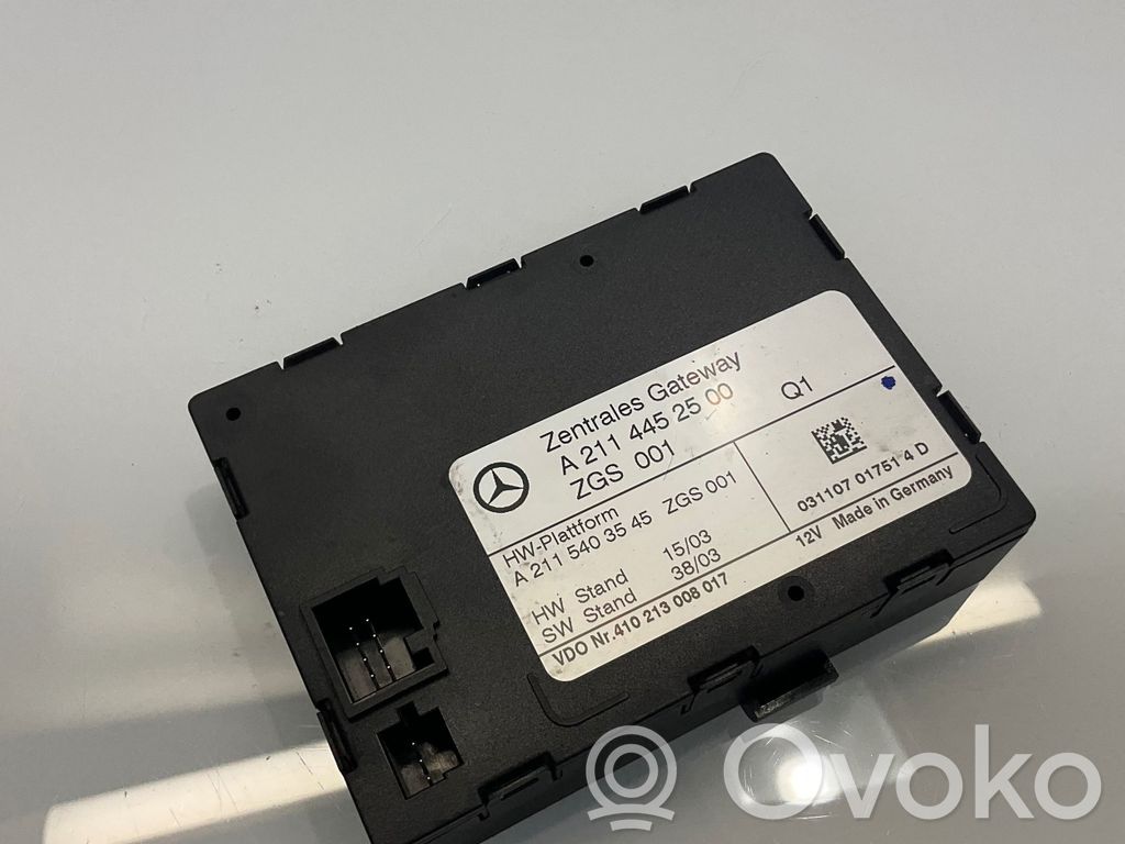 Mercedes-Benz E W211 Gateway control module 