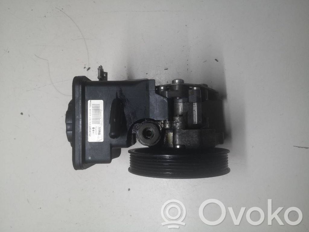 BMW 5 E60 E61 Vairo stiprintuvo siurblys 