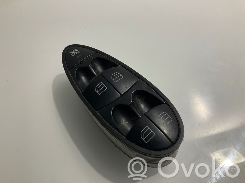 Mercedes-Benz E W211 Electric window control switch 