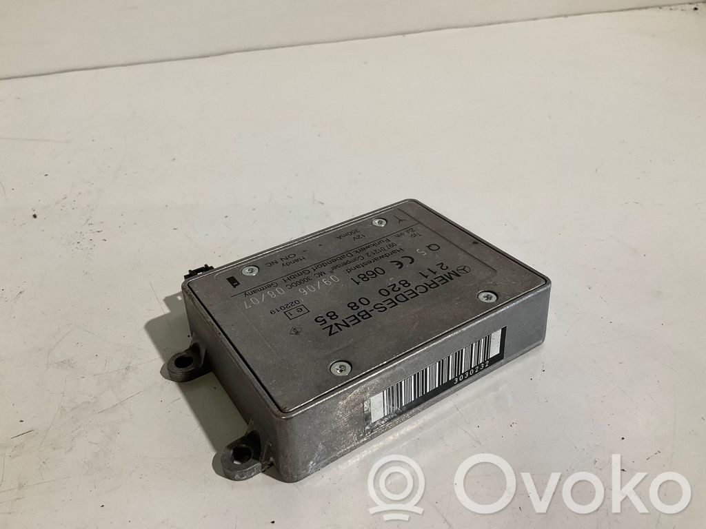 Mercedes-Benz E W211 Bluetooth antenna 