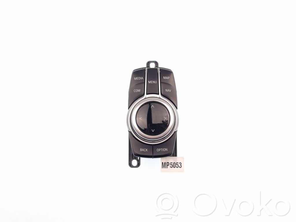 BMW 5 G30 G31 G38 Multimediju kontrolieris 