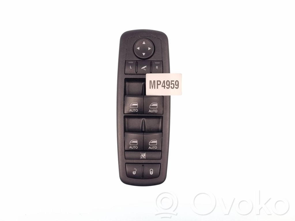 Chrysler Pacifica Electric window control switch 