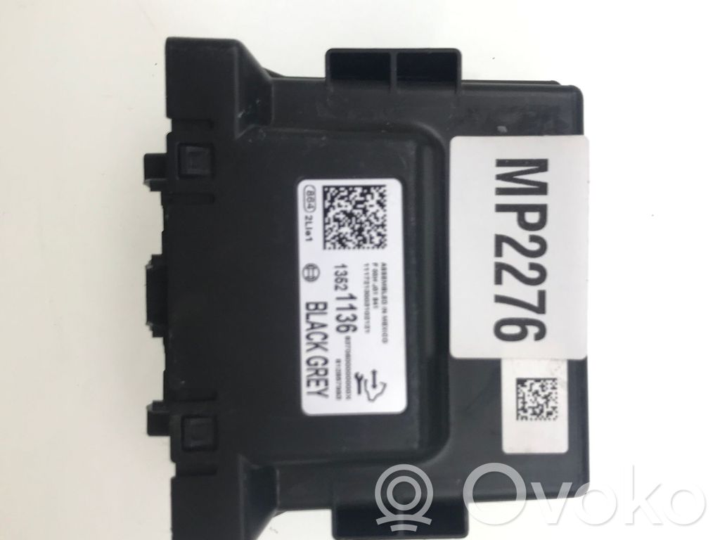 Opel Insignia A Gateway control module 