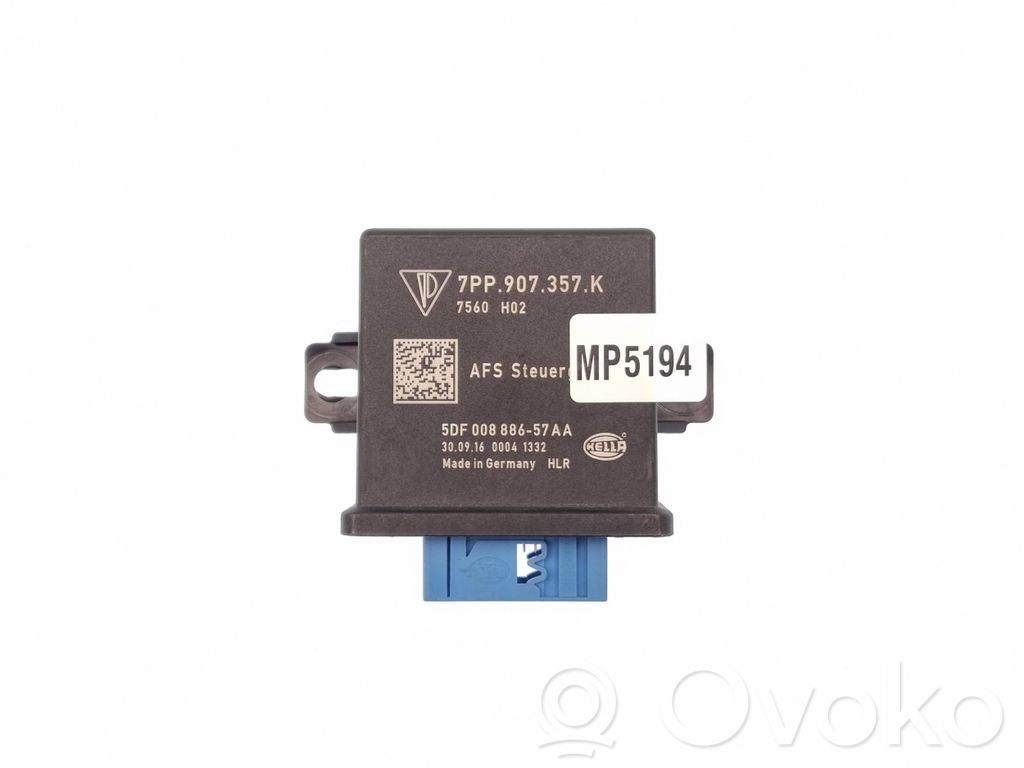 Porsche Cayenne (92A) Light module LCM 