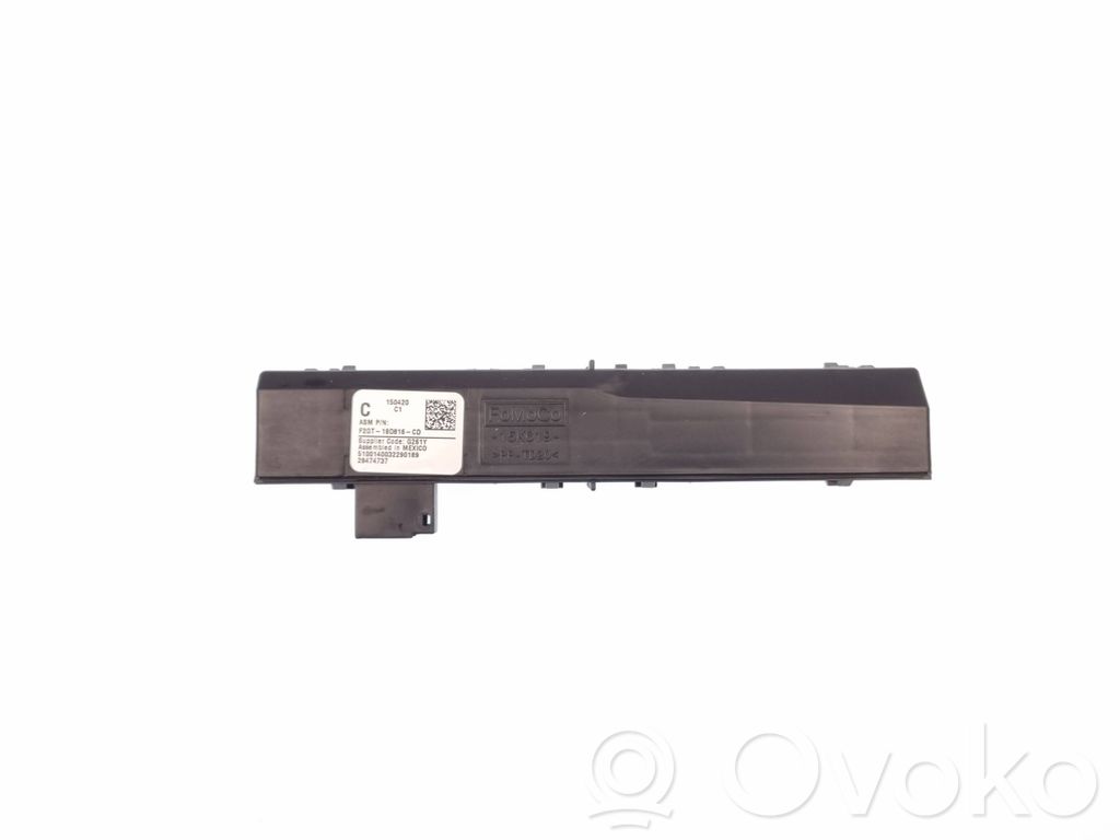 Wzmacniacz anteny   F2GT18D816CD,28474737