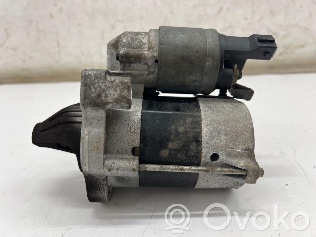 Opel Crossland X Starter motor 