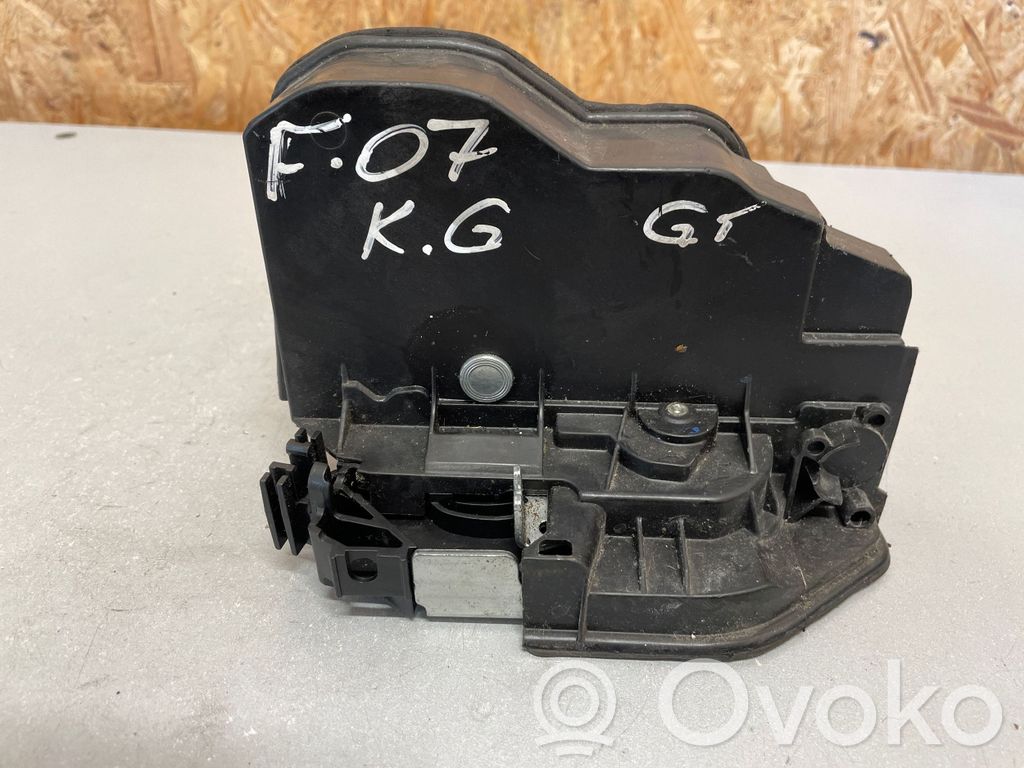 BMW 5 GT F07 Rear door lock 
