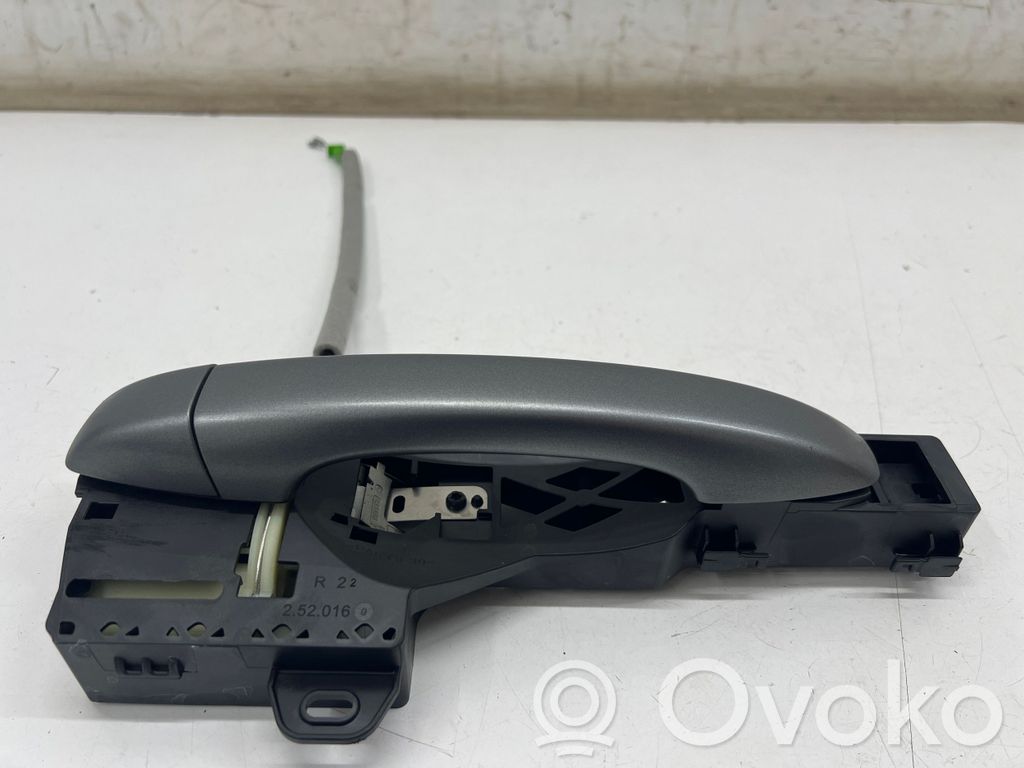 Renault Austral Manecilla externa puerta trasera 