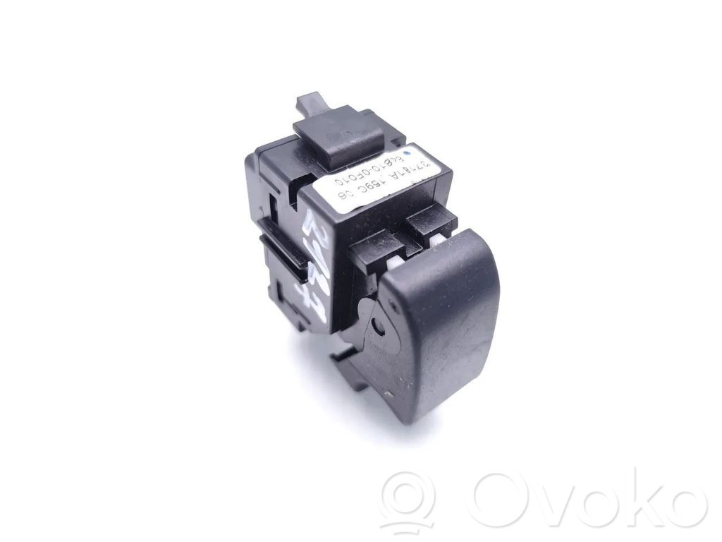 Toyota Corolla Verso E121 Electric window control switch 