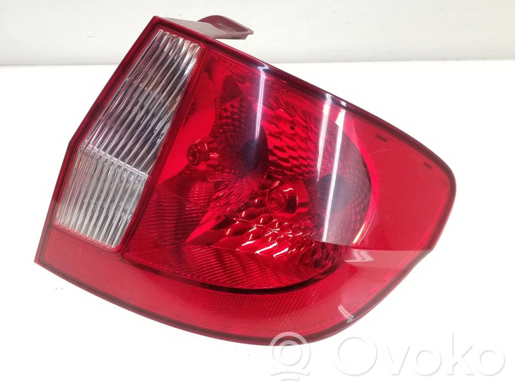 Lampa tylna   924021C5XX