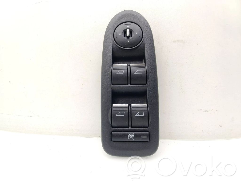 Ford Kuga I Electric window control switch 