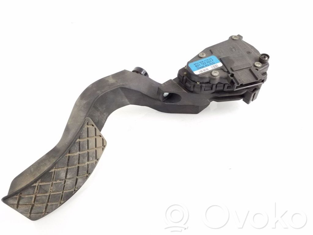 Audi A6 S6 C5 4B Accelerator pedal position sensor 