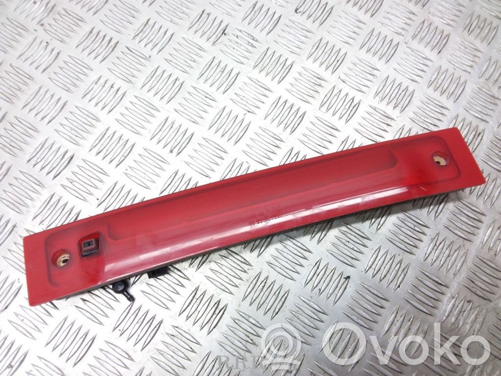 Volvo XC90 Third/center stoplight 