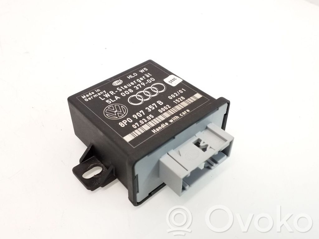 Audi A4 S4 B7 8E 8H Light module LCM 