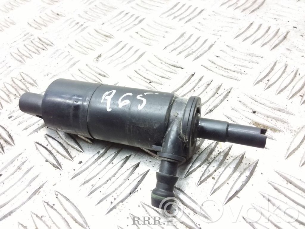Volkswagen Transporter - Caravelle T5 Headlight washer pump 