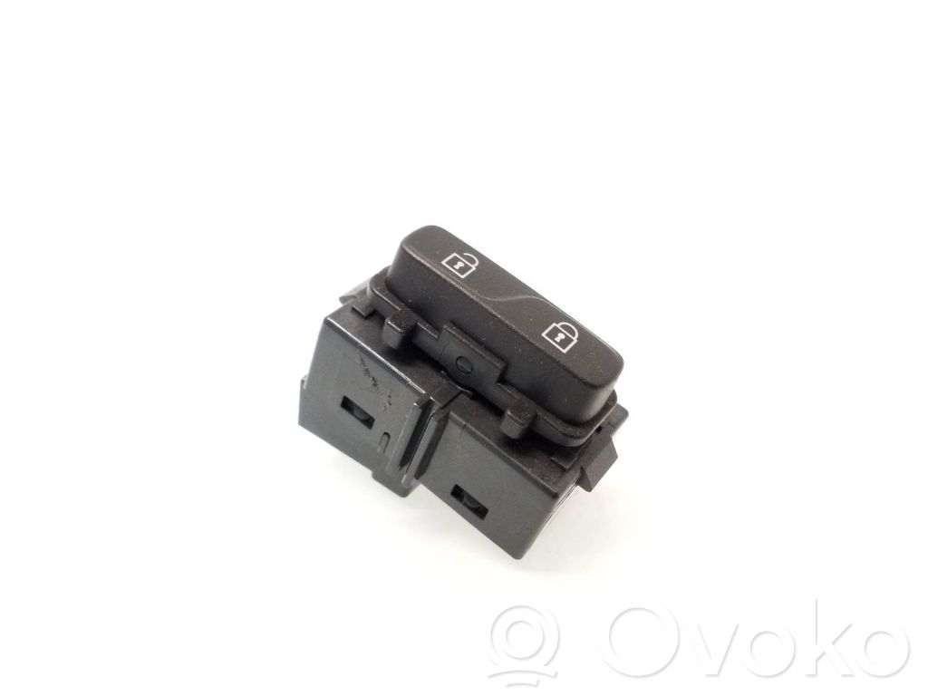 Volvo XC60 Central locking switch button 