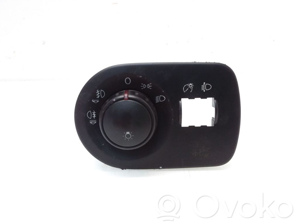 Seat Leon (1P) Light switch 
