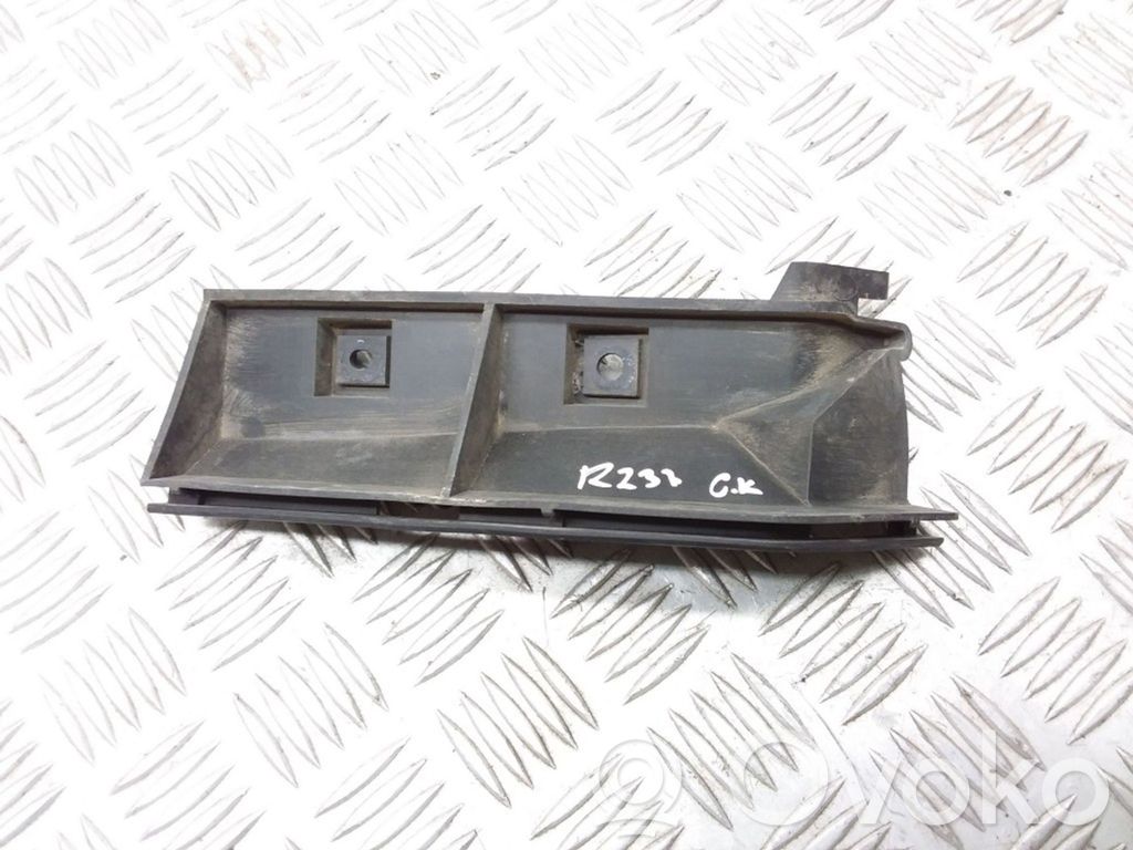 Volvo V50 Rear bumper mounting bracket 