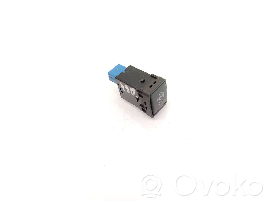 Nissan Qashqai Traction control (ASR) switch 