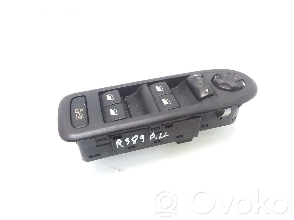 Citroen C5 Electric window control switch 