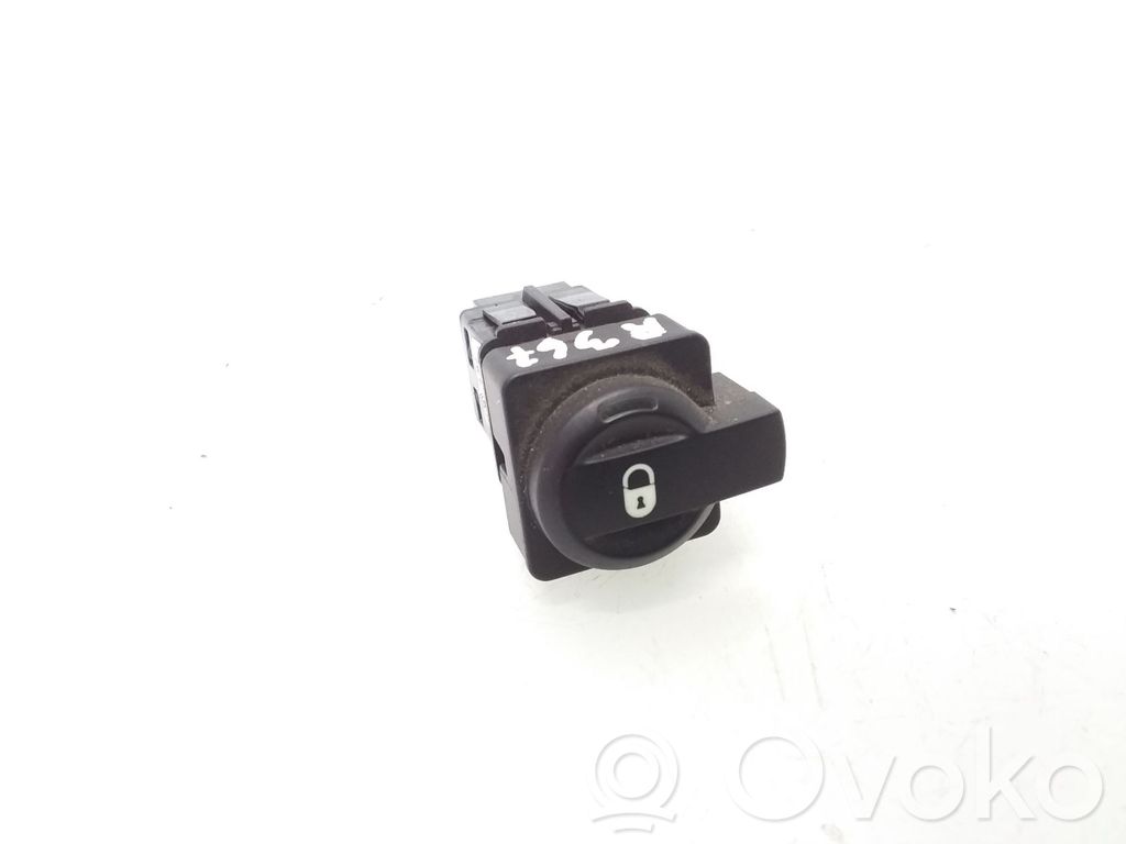 Citroen C4 I Central locking switch button 