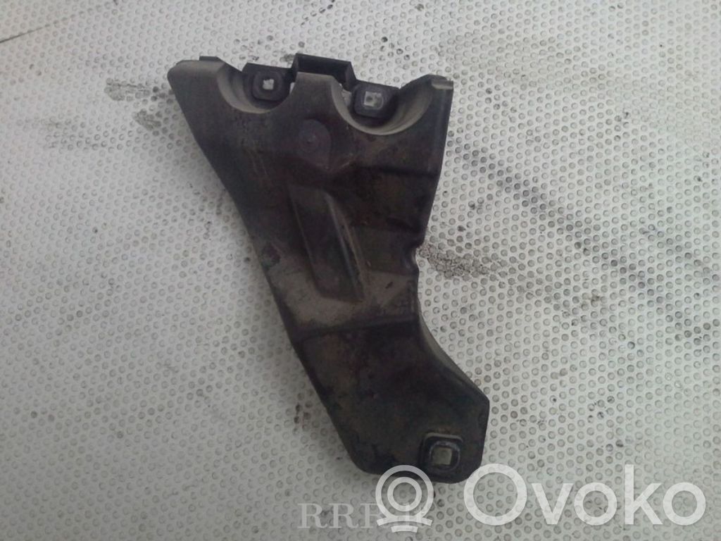 Volvo V70 Rear bumper mounting bracket 