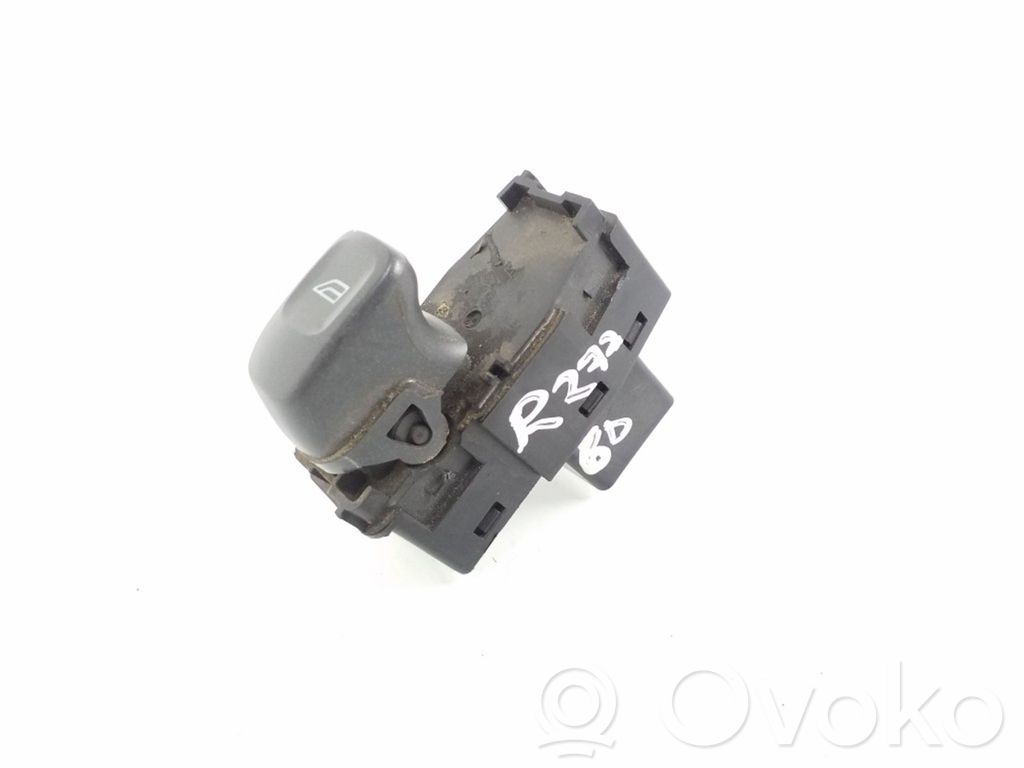 Volvo V70 Electric window control switch 