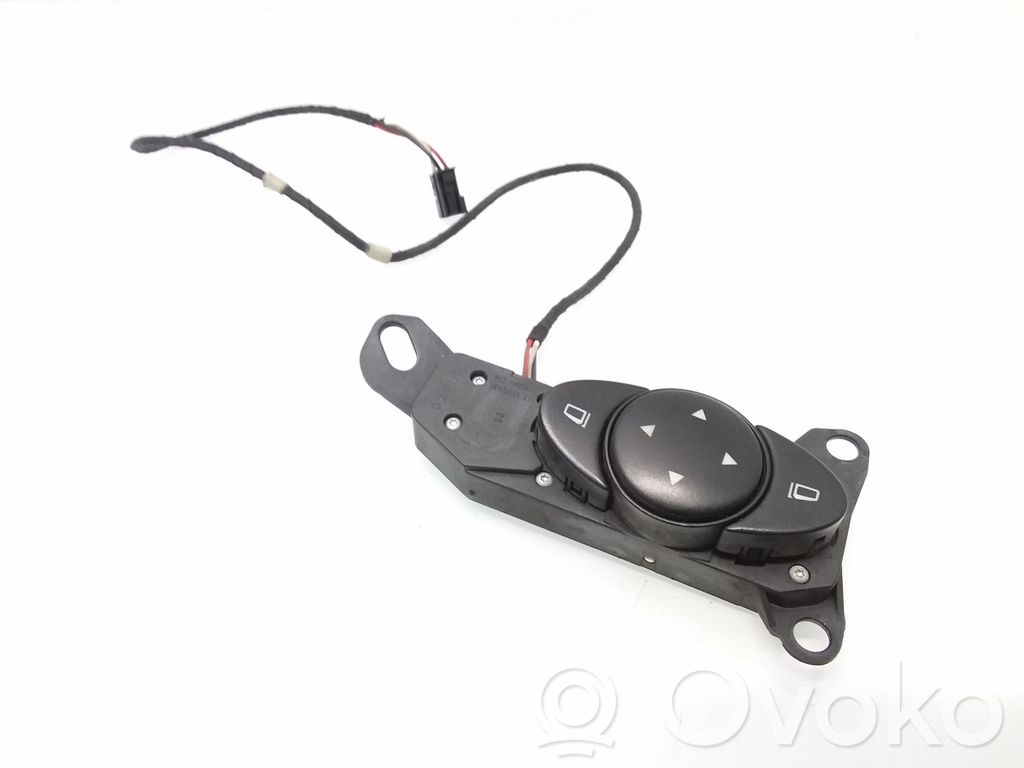 Mercedes-Benz E W211 Wing mirror switch 