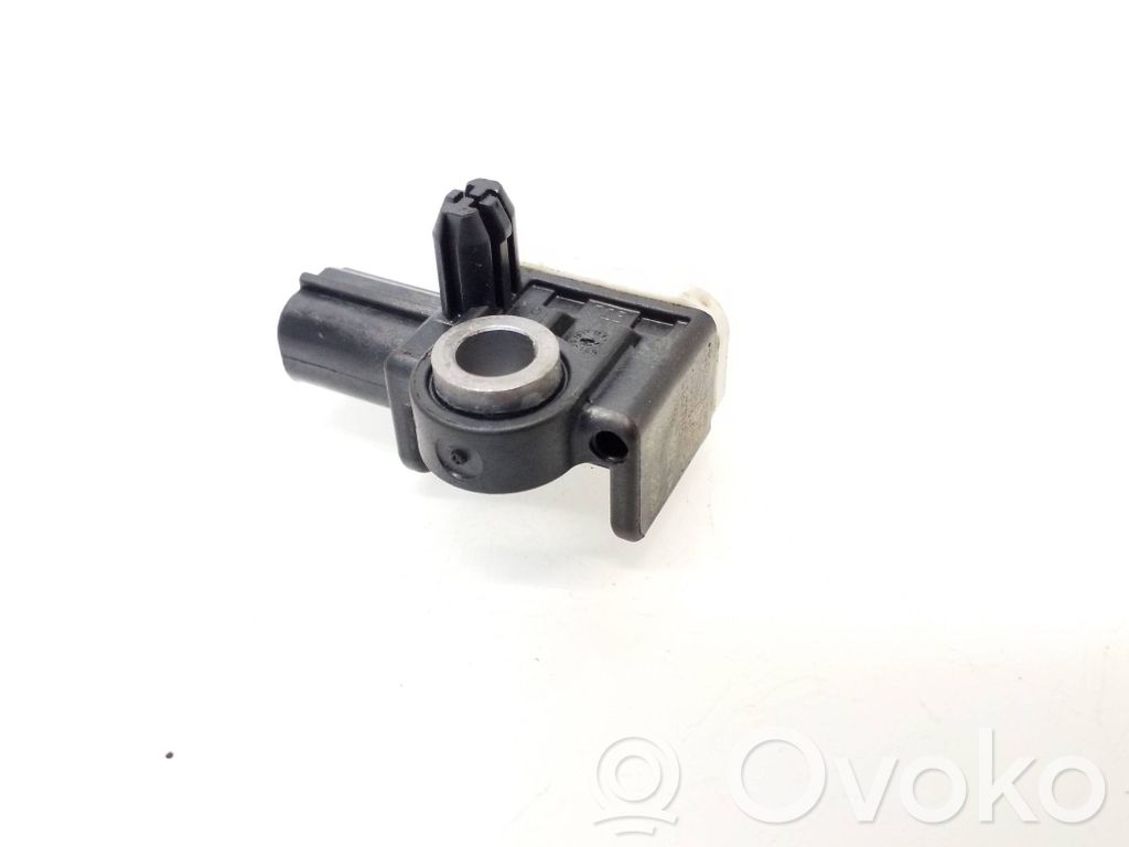 Ford Mondeo MK IV Airbag deployment crash/impact sensor 