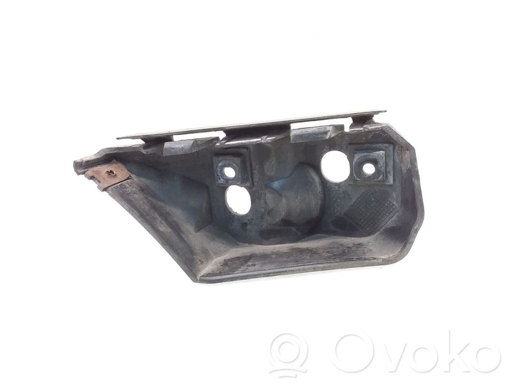 Volvo V50 Front bumper mounting bracket 