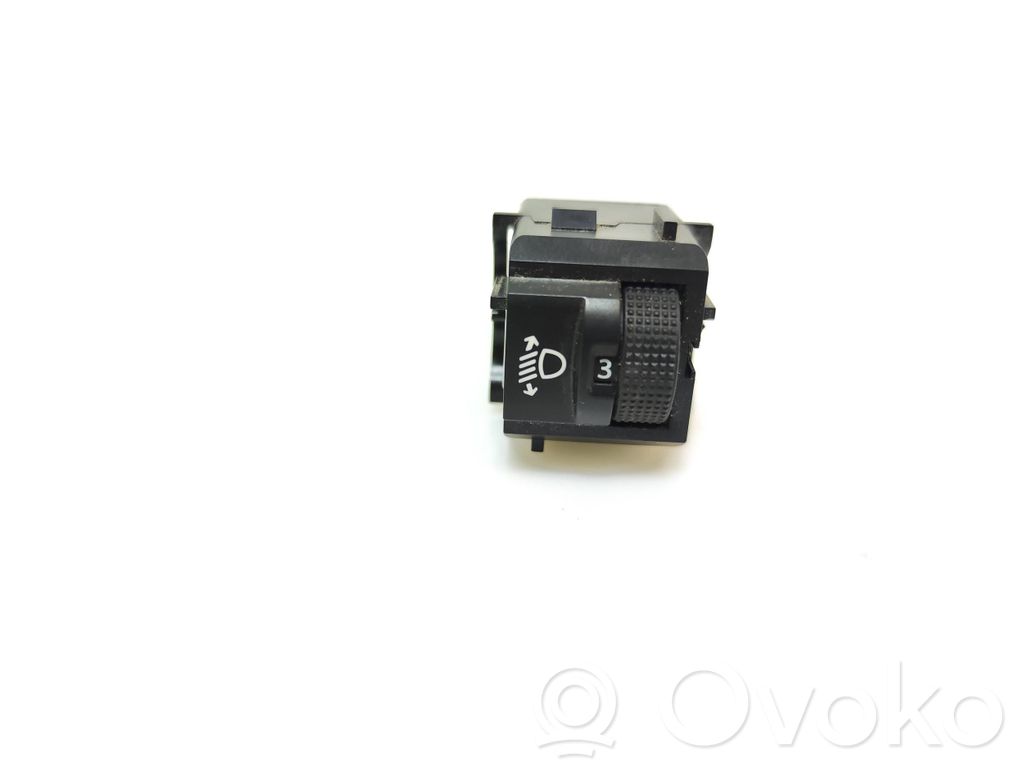 Toyota Proace Headlight level height control switch 