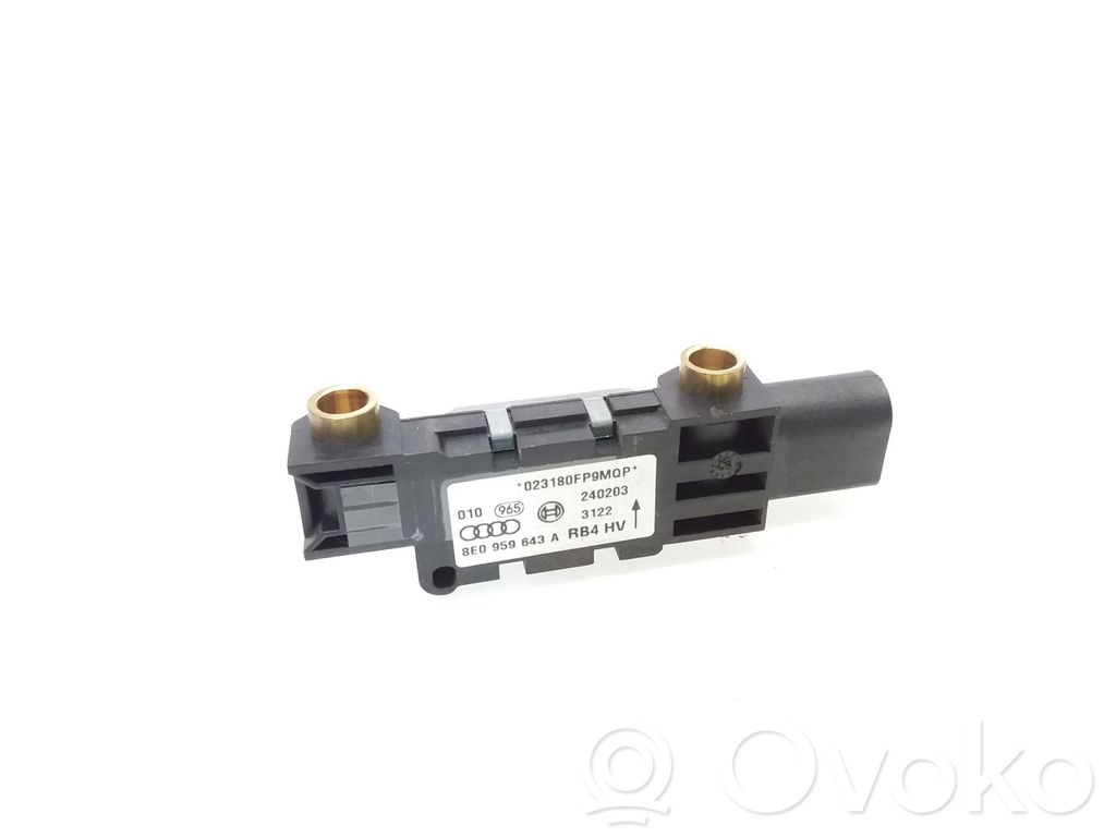 Audi A4 S4 B6 8E 8H Airbag deployment crash/impact sensor 