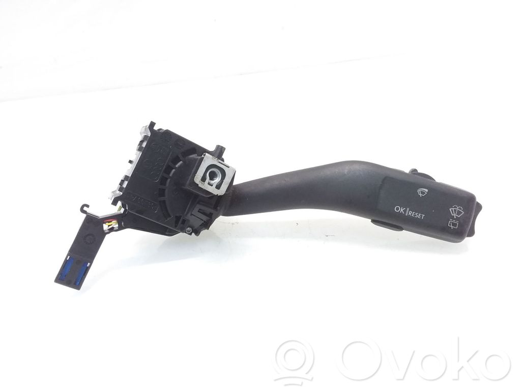 Volkswagen Touran I Wiper control stalk 