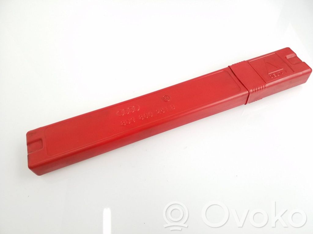 Audi A4 S4 B6 8E 8H Triangle d'avertissement 