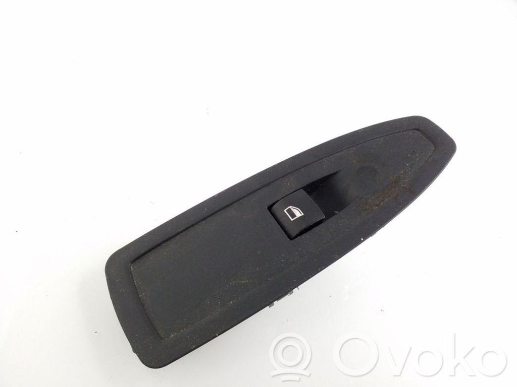 BMW 1 F20 F21 Electric window control switch 