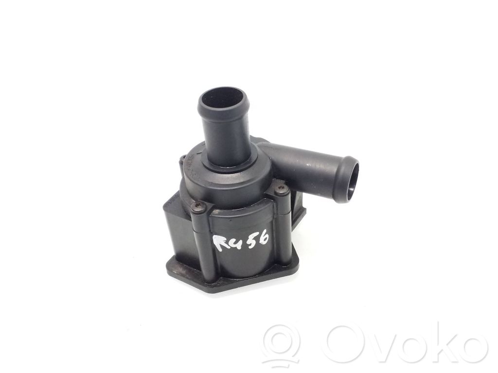 Audi A5 8T 8F Pompe à eau de liquide de refroidissement 