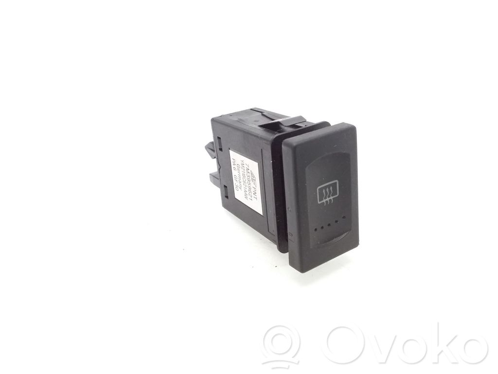 Volkswagen Sharan Windscreen/window heater switch 