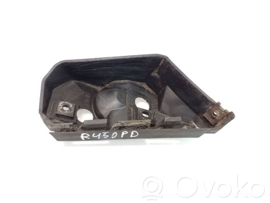 Volvo V50 Front bumper mounting bracket 