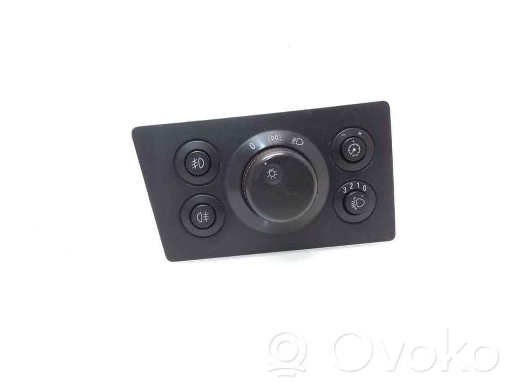 Opel Zafira B Light switch 