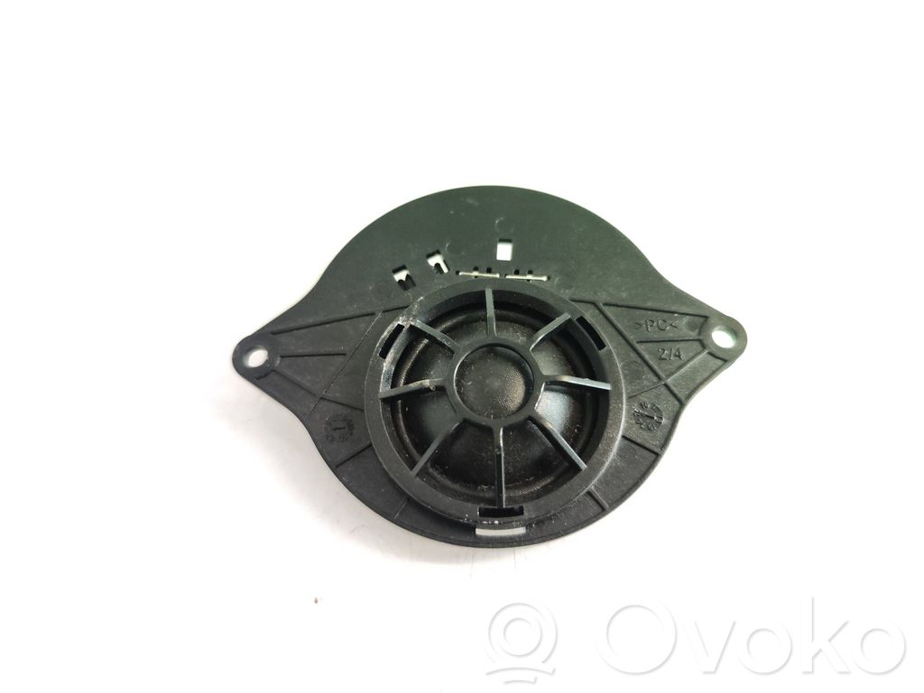 Audi A4 S4 B9 Panel speaker 