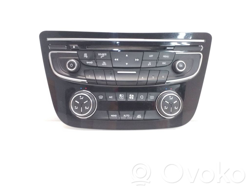 Peugeot 508 Climate control unit 