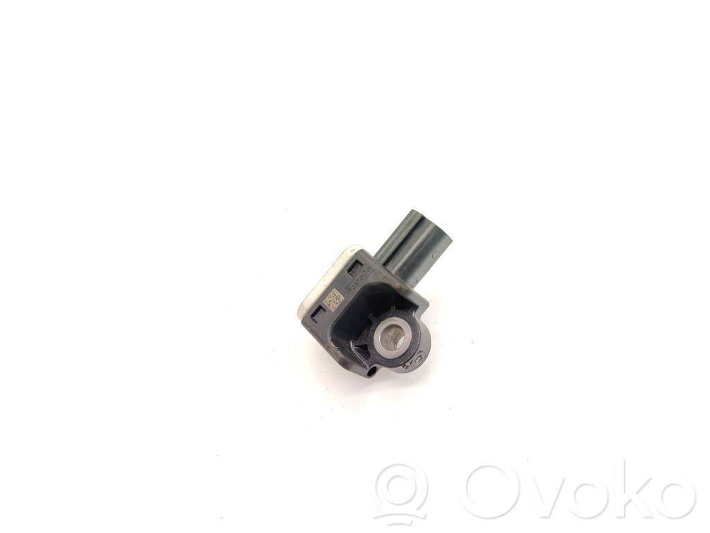 Ford Kuga II Airbag deployment crash/impact sensor 